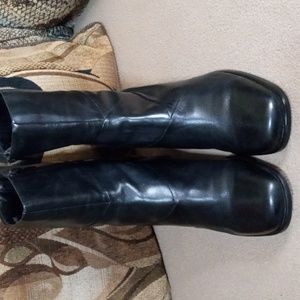 Relativity Black Boots 8 1/2M